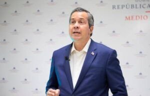 Gobierno niega permiso explotar Loma Miranda