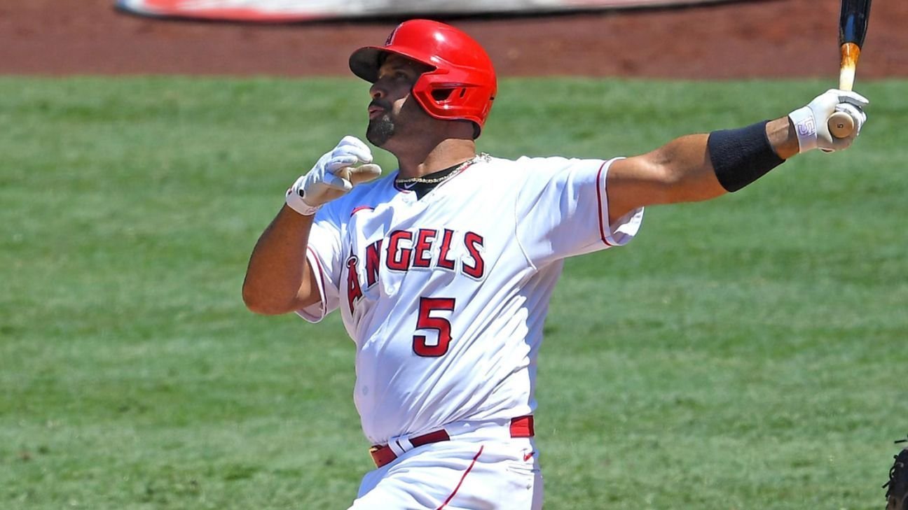 El futuro de Albert Pujols se mantiene incierto después temporada del 2021