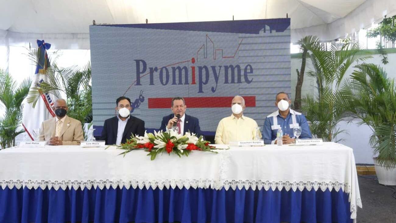 Arranca el “Plan Reactivación de las Mipymes”; prestarán RD$2,500 millones al sector