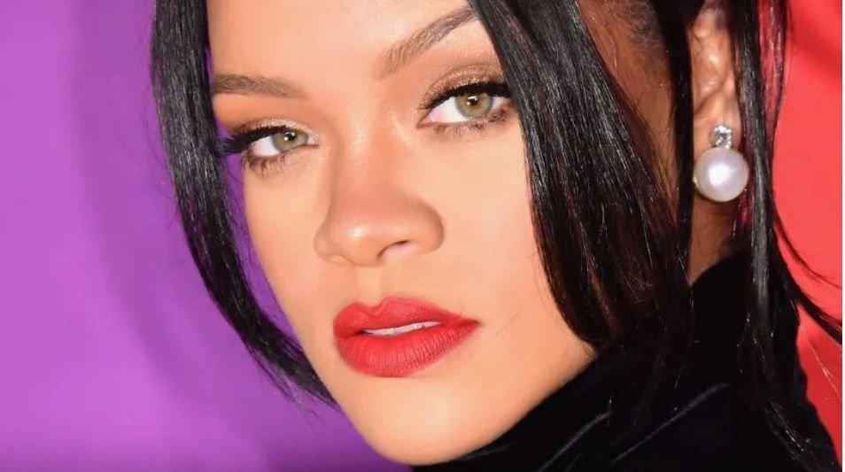 Las provocativas fotos de Rihanna que encienden las redes 2 Las provocativas fotos de Rihanna que encienden las redes