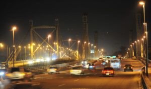 Sistema eléctrico abastece la demanda con amplia holgura