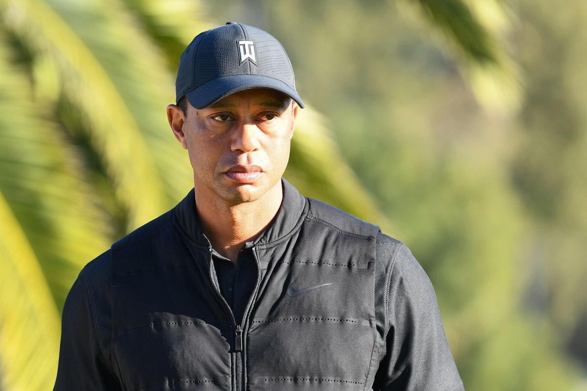 Trasladan a Tiger Woods a otro hospital para seguir con su recuperación