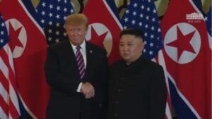 Trump ofreció a Kim llevarle «a casa» en su avión tras la cumbre de Vietnam