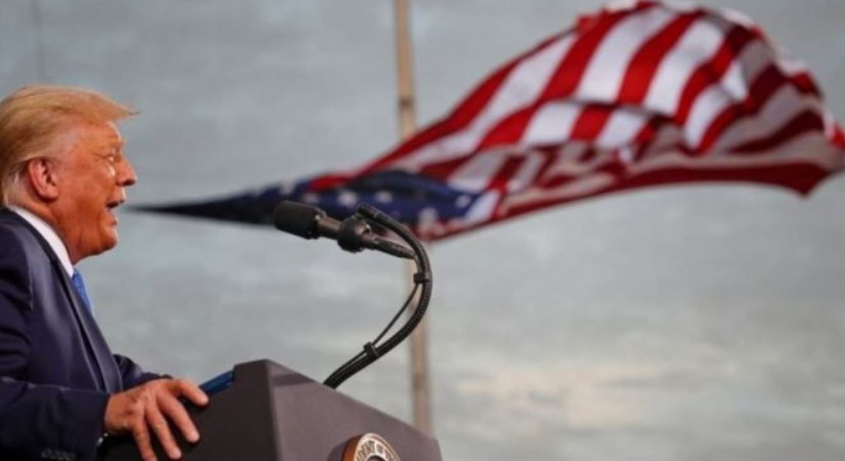 Trump ya piensa en volver a la política tras ser absuelto