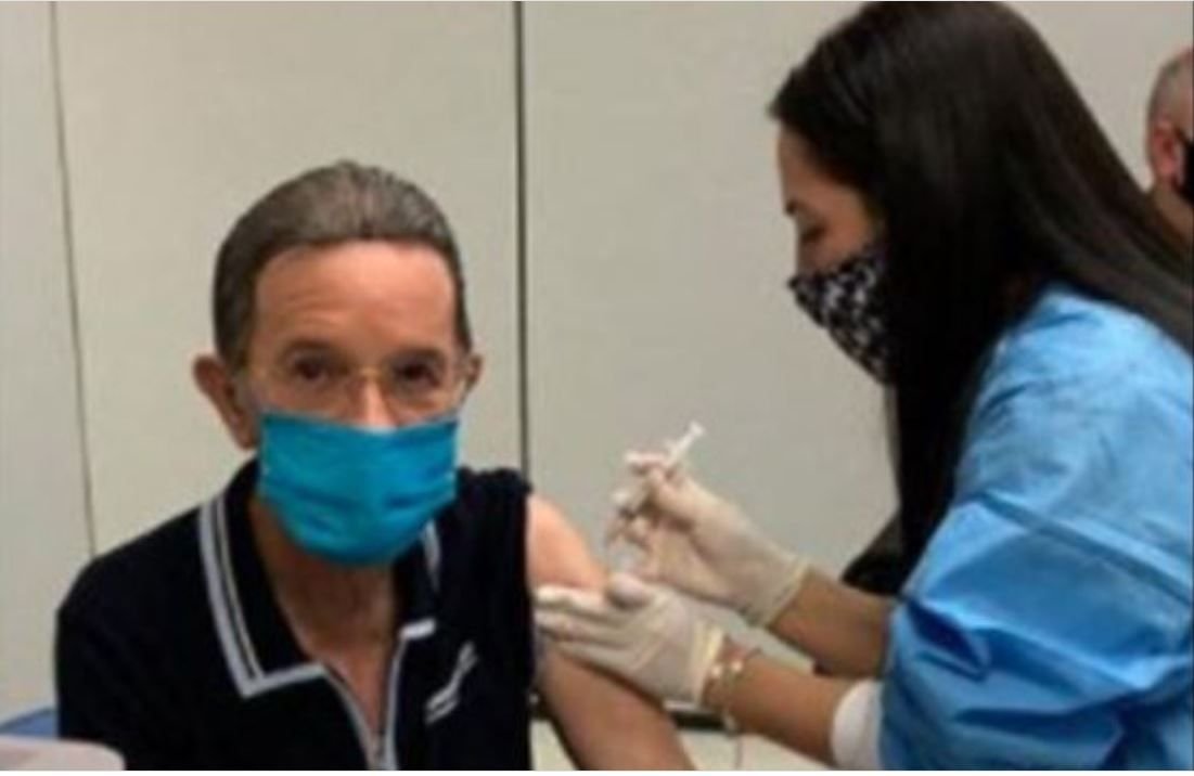 Exsenador Amable Aristy recibe su 2da dosis de vacuna contra el coronavirus 2 Exsenador Amable Aristy recibe su 2da dosis de vacuna contra el coronavirus