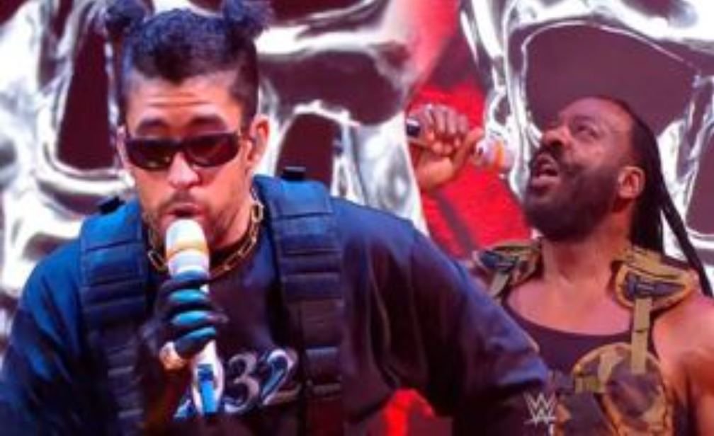 Bad Bunny cumple su sueño al presentarse en la WWE