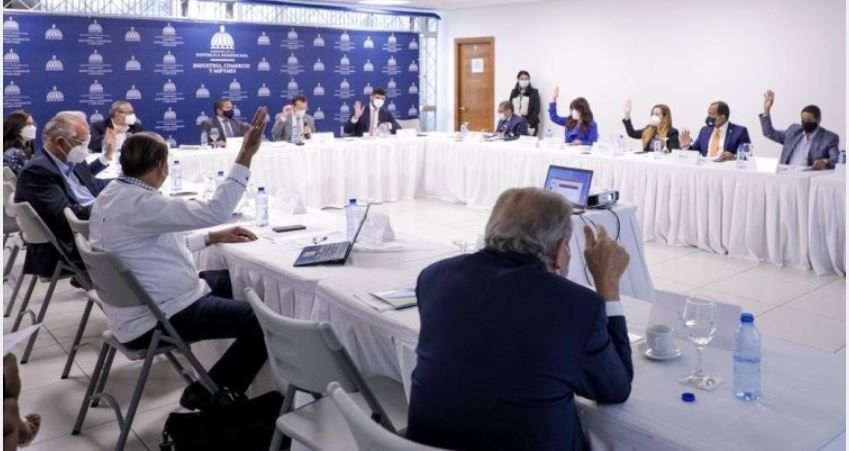 Consejo aprueba instalación de nueve empresas en distintos parques del país