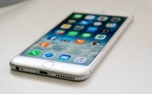 Cómo ocultar el número de identidad de tu iPhone (y por qué deberías hacerlo)