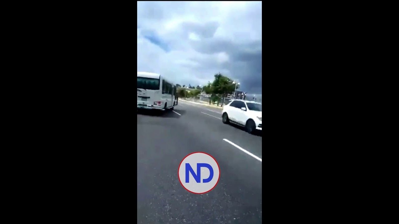 Video | Detienen conductor perseguido por manejo temerario en Las Américas 2 22918