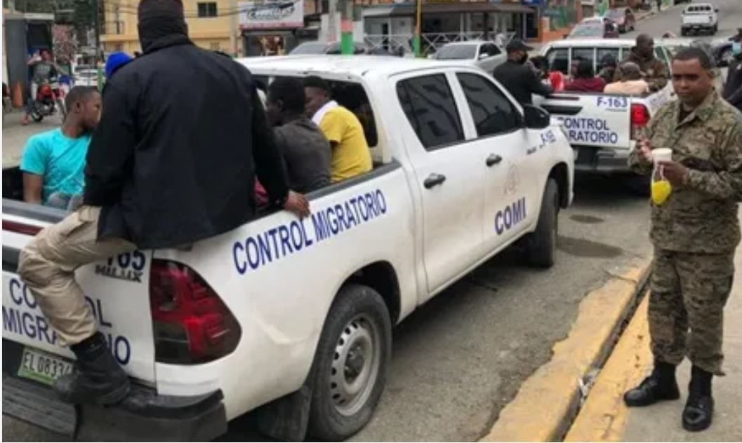 Migración República Dominicana detiene a 200 haitianos indocumentados