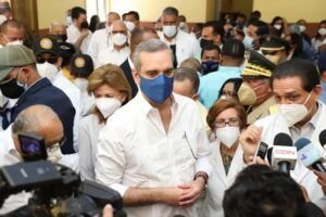 Presidente Abinader habla menos al cumplir 7 meses gestión