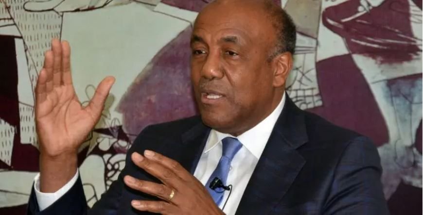 Ministro de energía favorece debatir los 14 disensos del Pacto Eléctrico 2 Ministro de energía favorece debatir los 14 disensos del Pacto Eléctrico