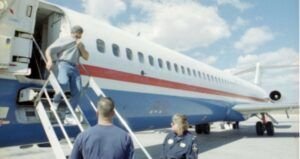 Deportados de Estados Unidos unos 43 exconvictos dominicanos