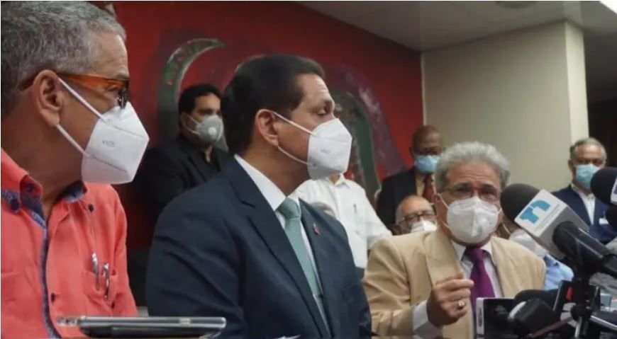 Ritmo de vacunados contra Covid-19 supera medio millón