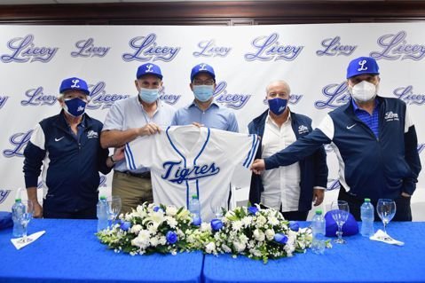 Tigres del Licey designan Carlos José Lugo como su nuevo gerente general