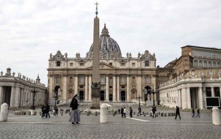 Papa pide una conducta “irreprochable y ejemplar” en las finanzas vaticanas