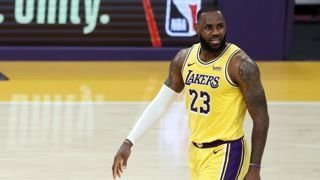 Lakers suplen la baja de Gasol con un vendaval ofensivo ante los Warriors