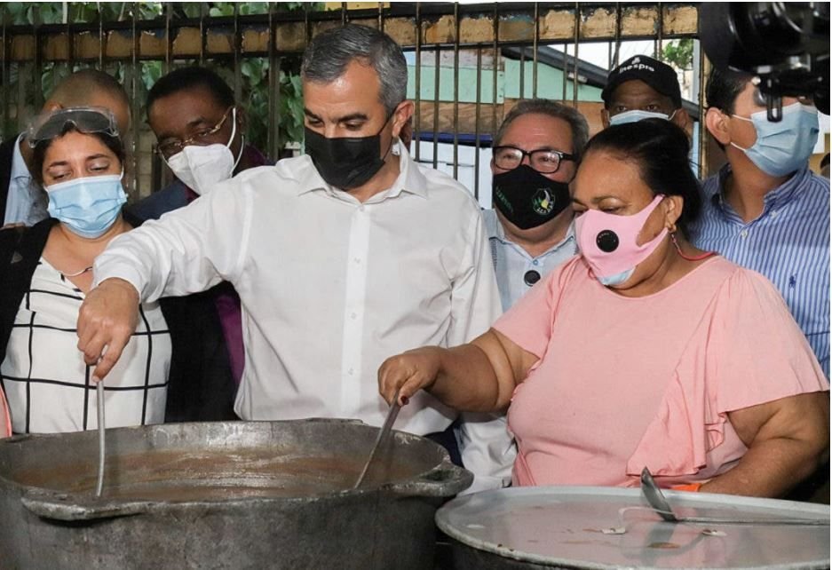 Lanzan Inespre en tu Barrio; tiene combo de habichuelas con dulce a 250 pesos