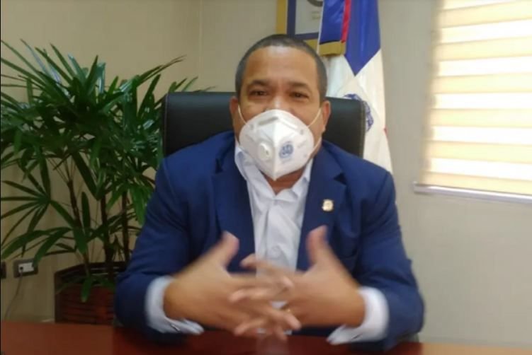 El senador Héctor Acosta pide “perdón” a las iglesias por tema del aborto 2 El senador Héctor Acosta pide “perdón” a las iglesias por tema del aborto