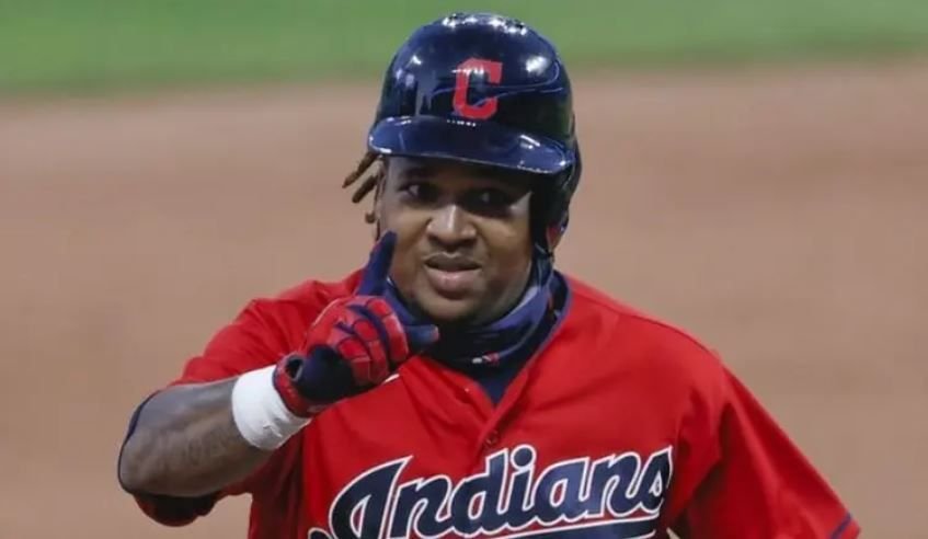 Indios buscan nuevo pacto con Ramírez