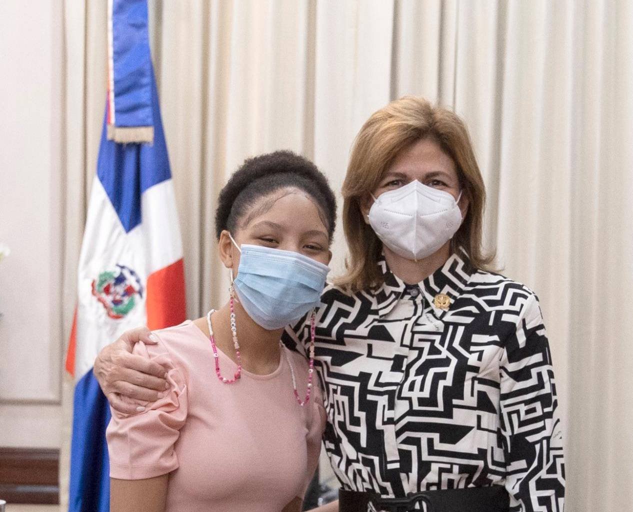 Raquel Peña recibe a Keren Montero, ganadora de Dominicana’s Got Talent 2 Raquel Peña recibe a Keren Montero, ganadora de Dominicana’s Got Talent