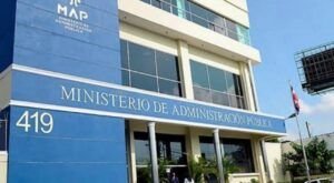 Empleados públicos seguirán trabajando hasta las tres de la tarde