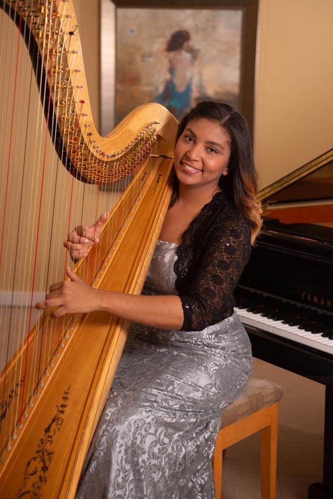 Martha Jhoana De Luna Representación diplomática RD en Canadá ofrece recital de música instrumental