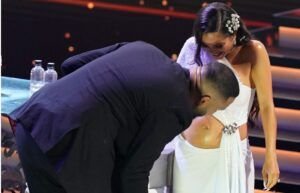 Natti Natasha orgullosa de sus «dos bebés»