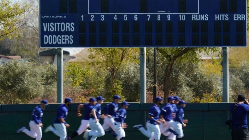 Comienzan partidos de exhibición del beisbol de las Grandes Ligas