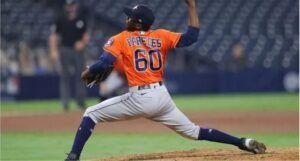 Los Astros tienen a ocho lanzadores en cuarentena; 4 son dominicanos
