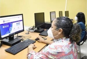 Profesores de la UASD prefieren docencia virtual, según encuesta