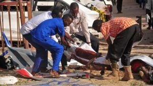 Al menos 25 muertos y 30 heridos en ataque a un restaurante