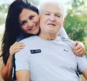 TANIA BAEZ Y SU PADRE