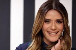 Kany García estrena «Evidencias», tema incluido en disco de pianista Hanlon