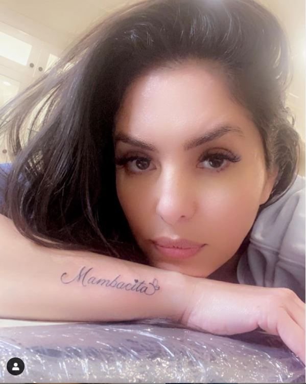 mujer koby Esposa de Kobe Bryant rinde homenaje a su difunta hija Gianna con un tatuaje