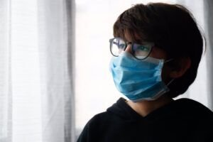 Más de 26,000 menores de 20 años se han contagiado por el covid-19 en el país