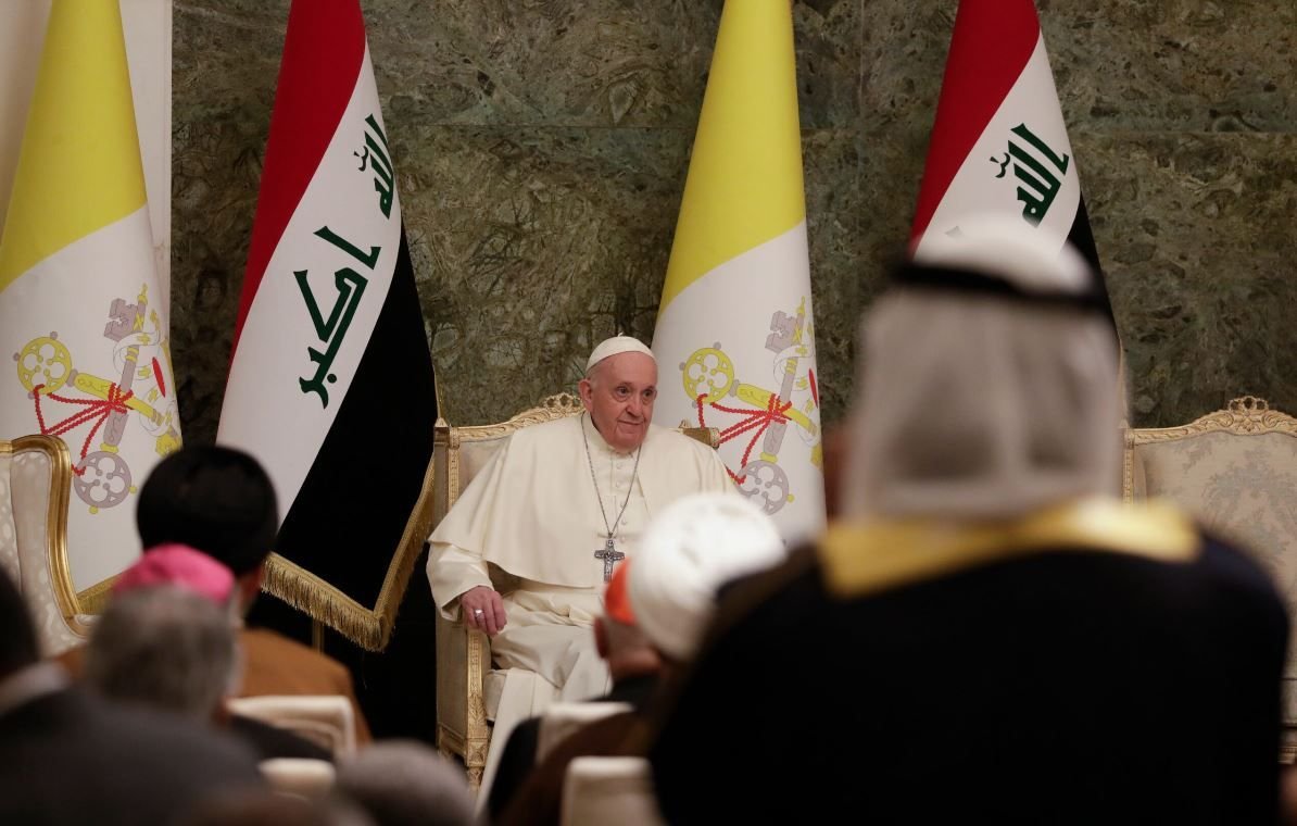 “Que callen las armas”, reclama el papa en su visita histórica a Irak 2 “Que callen las armas”, reclama el papa en su visita histórica a Irak