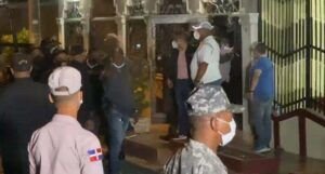 Se entrega a la PN hombre que mató esposa y se atrincheró más de 7 horas