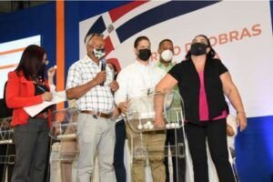 Ministerio de Obras Públicas sortea obras por RD$135 millones