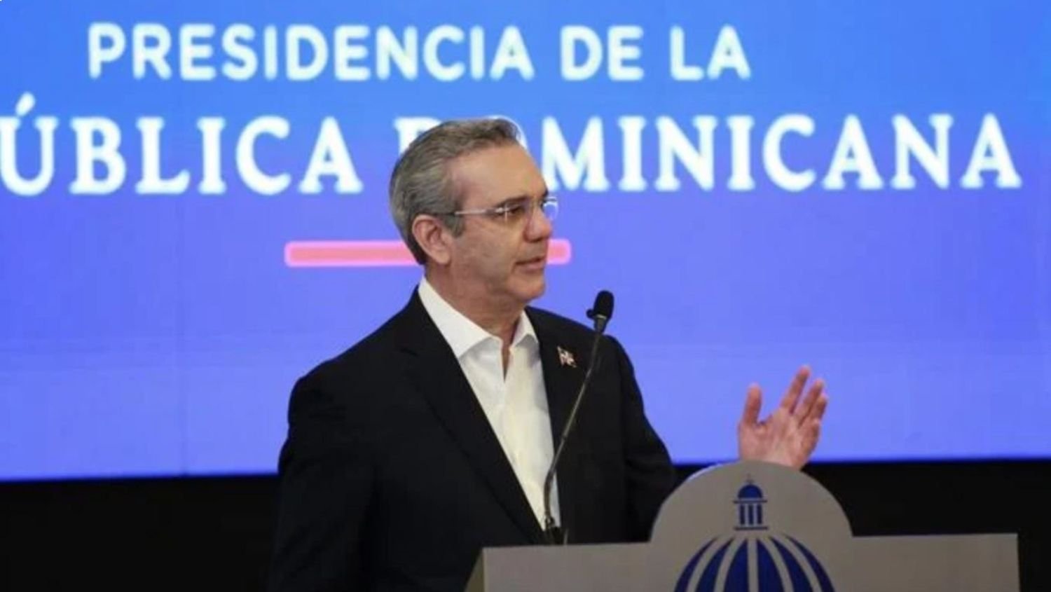 Luis Abinader pide renuncia de funcionarios no puedan cumplir Código de Etica