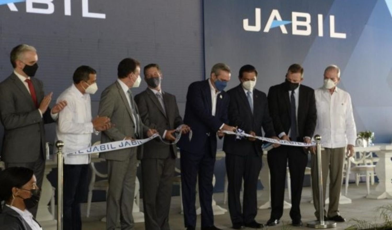 Luis Abinader inaugura nave industrial que producirá pruebas PCR rápidas 2 Luis Abinader inaugura nave industrial que producirá pruebas PCR rápidas