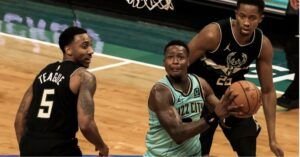 Bridges y los Hornets ganan al segundo equipo de Bucks