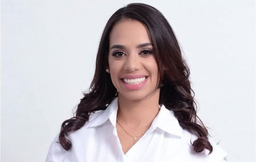 Diputada Betty Gerónimo felicita a los periodistas en su día