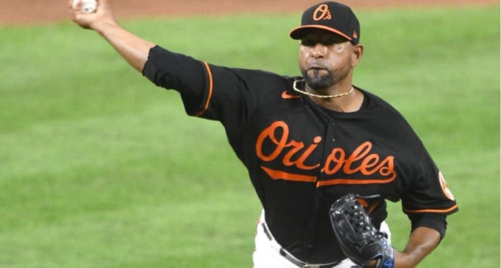 Maikel Franco, Pedro Severino y César Valdez guían victoria de Orioles sobre Boston