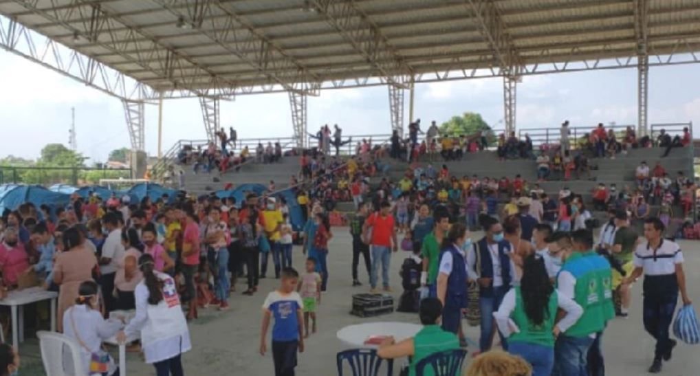 Miles de venezolanos se refugian en poblado de Arauquita 2 Miles de venezolanos se refugian en poblado de Arauquita