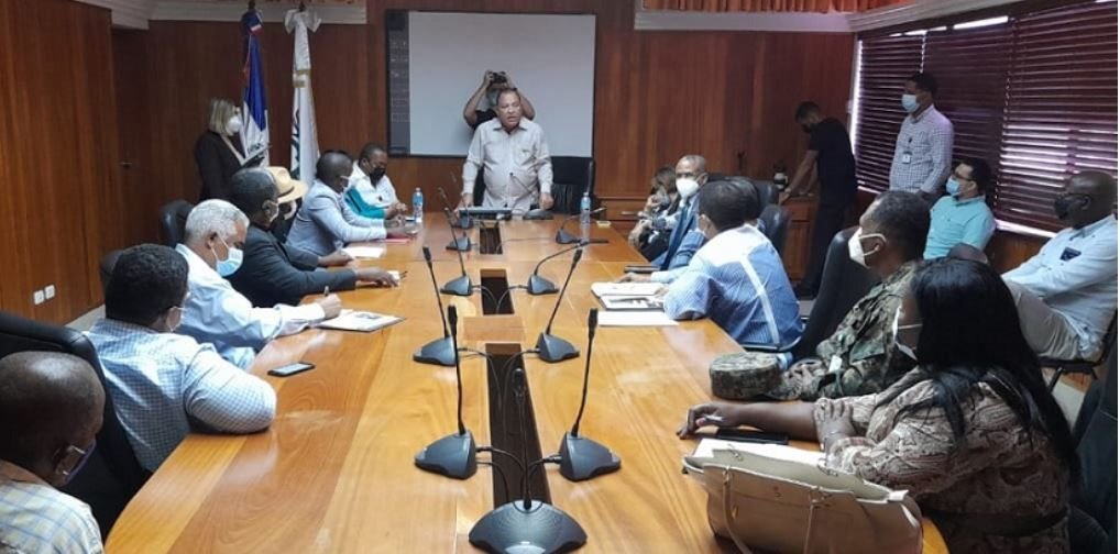 Sigue tenso el conflicto de labriegos y consorcio por tierras del suroeste 2 Sigue tenso el conflicto de labriegos y consorcio por tierras del suroeste