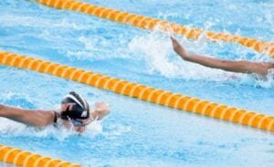 Caen tres récords nacionales en el inicio Campeonato de Natación 2021