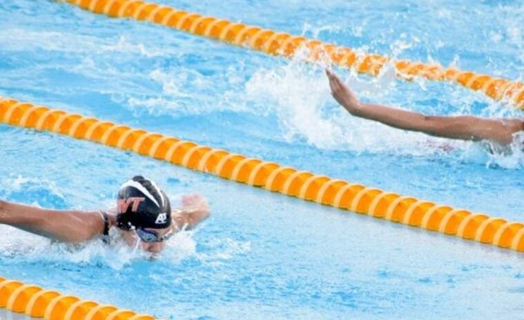 Caen tres récords nacionales en el inicio Campeonato de Natación 2021