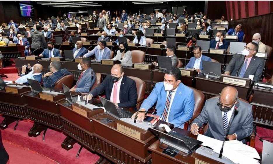 Más de 100 diputados se declaran «a favor de la vida» previo debate Código 2 Más de 100 diputados se declaran «a favor de la vida» previo debate Código