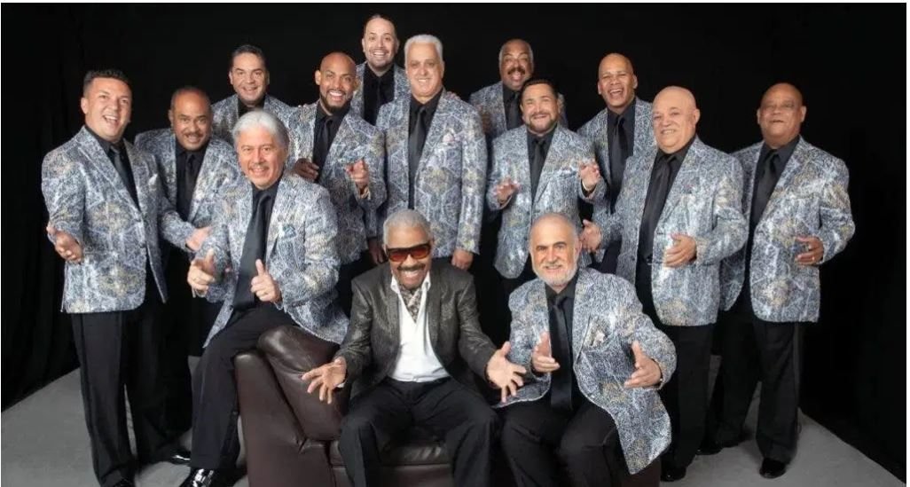 El Gran Combo de PR saca disco bajo sello que representa a Bad Bunny